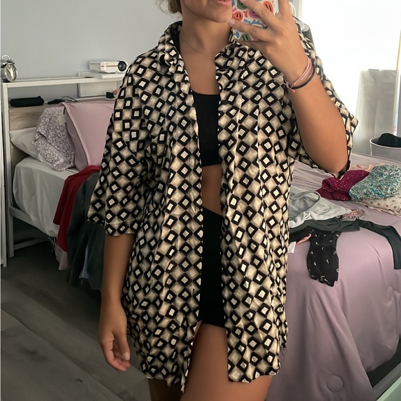 Patterned button down - Picture 2 of 3